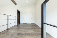 きちきちに部屋を作らずプラスαのゆとりある空間にしたホール