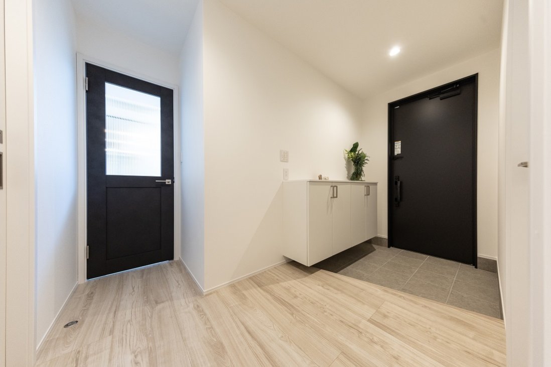 奥行を持ったホールは、お出掛け時も帰宅時もゆとりが生まれます