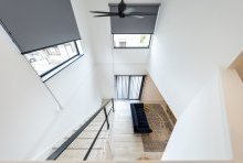 メゾネットのカフェのような穏やかな時間が流れる６帖の広い吹抜け