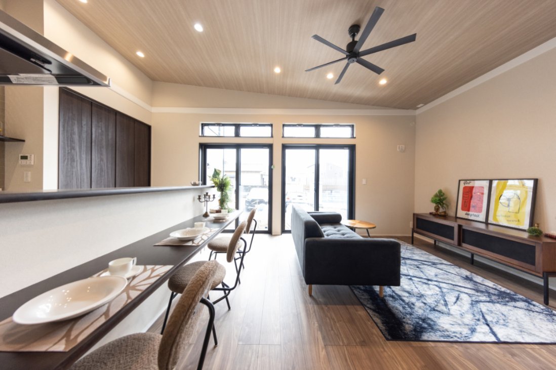 【世帯ごとのプライバシーを重視した2世帯住宅】