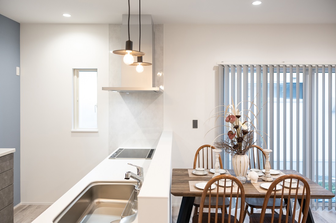 【趣味と仕事を詰め込んだ「癒・職・自由」な家】