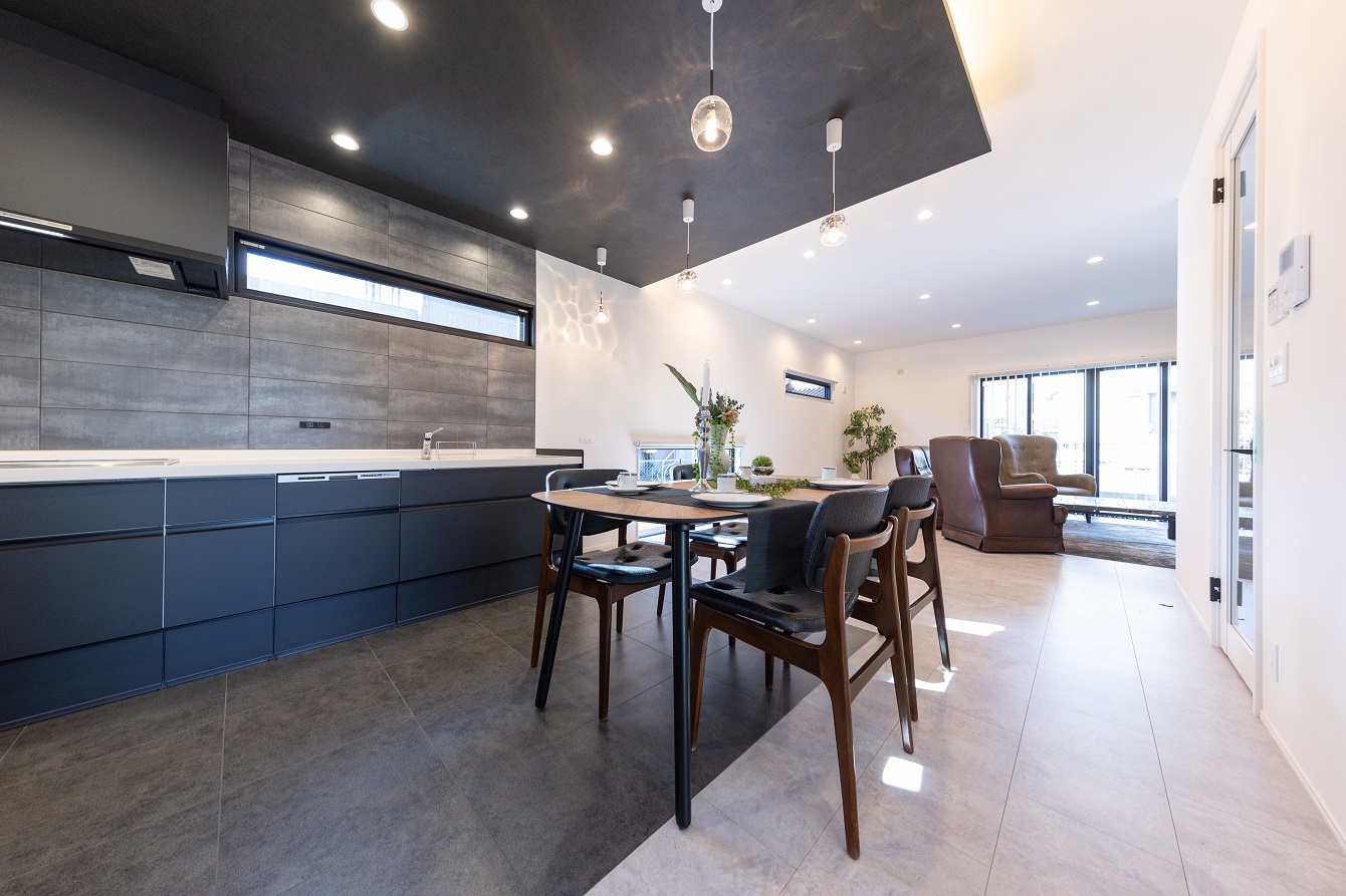 【広々とした26帖LDKの家】