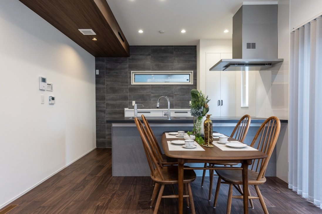 【オンリーワンのモダンなロッジのような家】