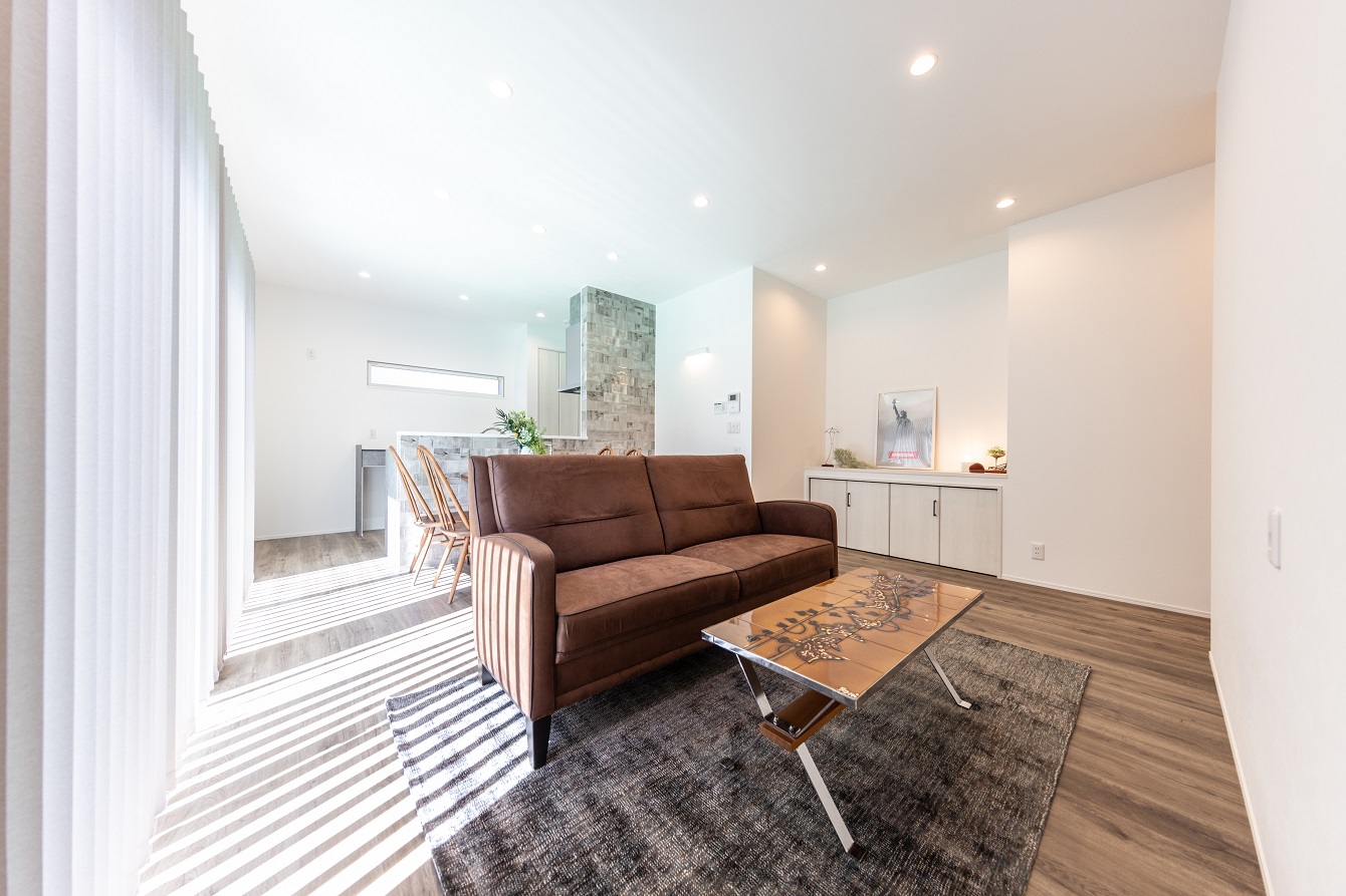 【ONとOFFを行き来できる店舗併設型の家】