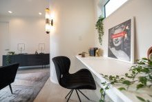 デッドスペースをなくし空間を最大限に活用したデスクスペース